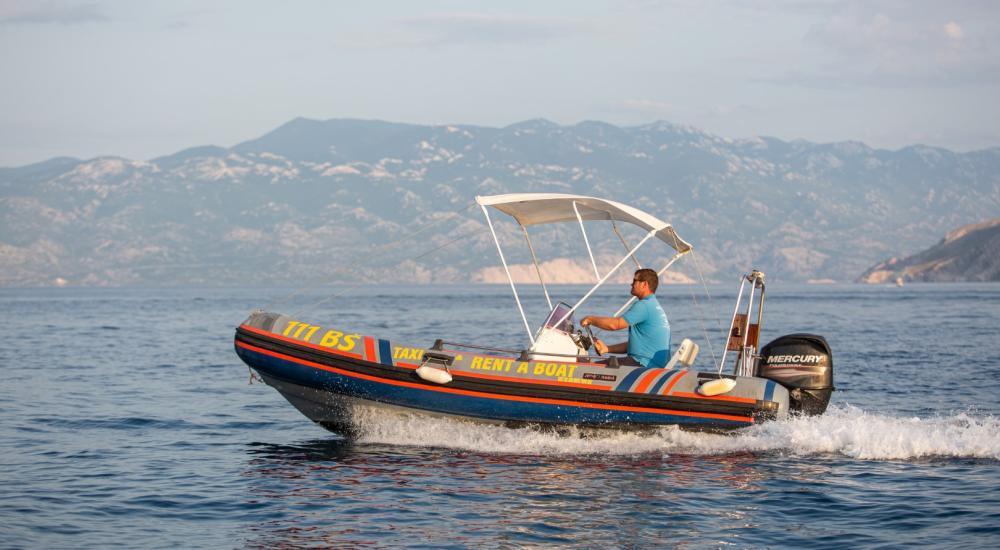 Rent a Boat Marlin 480 for 5 people