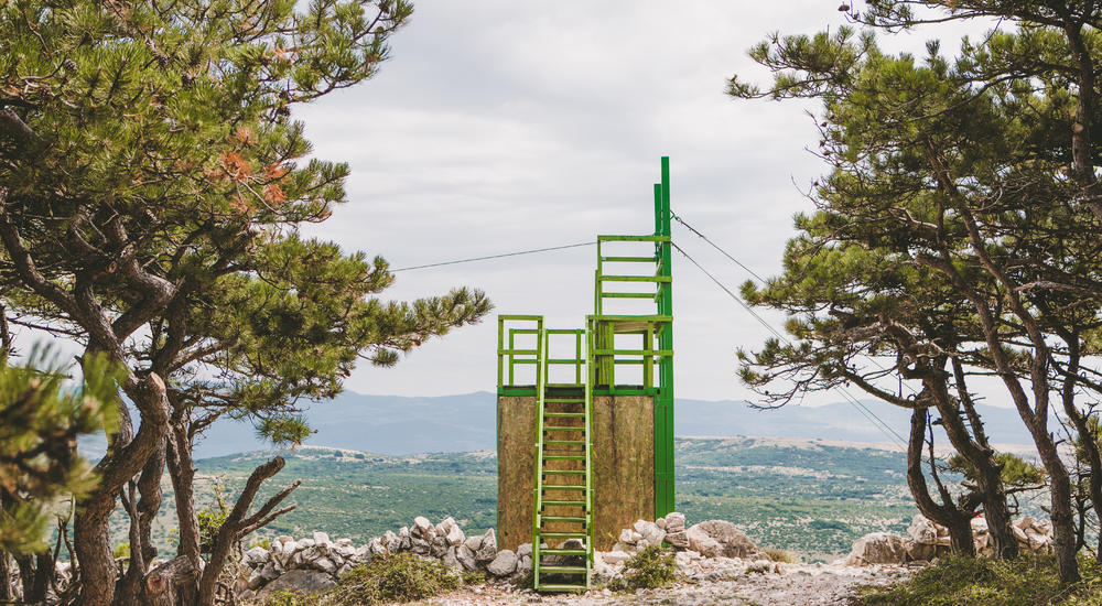 Zipline - šetnja među krošnjama u 7 dužina