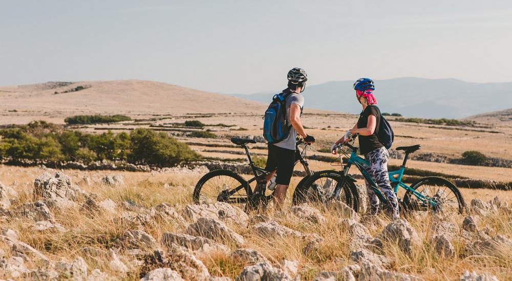 E-Bike Tour to the Moon