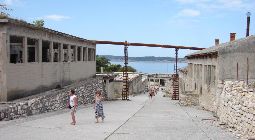 Boat tour to island of Goli and Paradise Beach (Island of Rab)