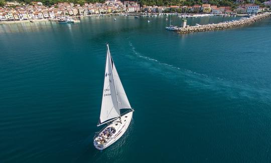 Panoramic sailing in the Baška bay