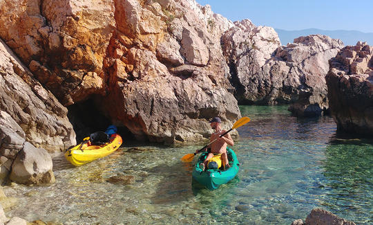 Kayak Beach Hopping & Snorkeling Tour