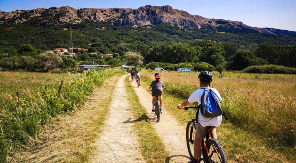 Mountain bike rental in Baška